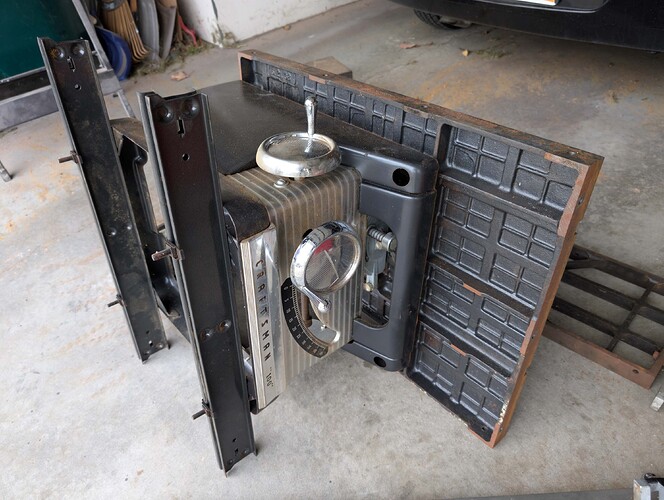 PXL_20251101_211802123