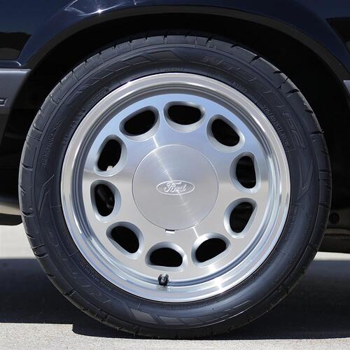 mustang-4-lug-10-hole-wheel-17x9-machined-79-93_37a0d274