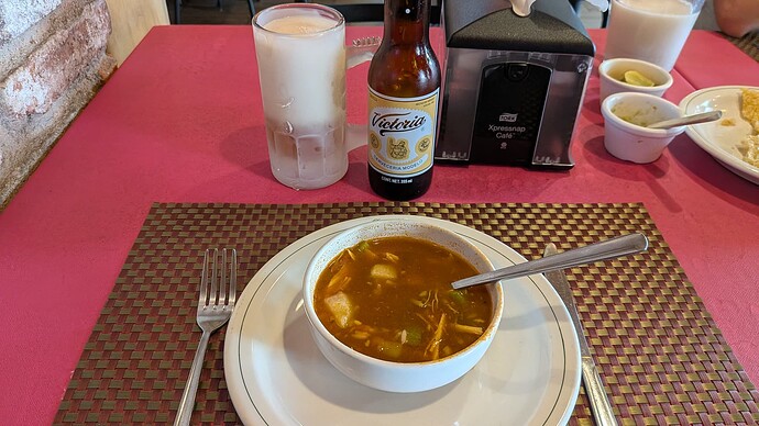 PXL_20251011_201949008.MP