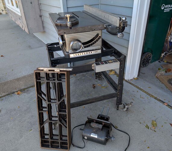 PXL_20251103_204925166