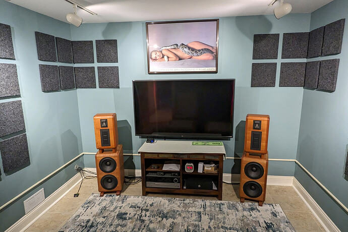 Listening-Room Front