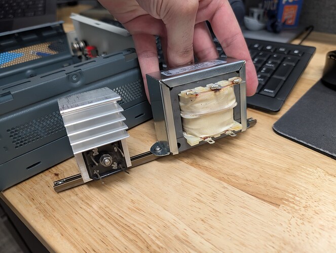 PXL_20251204_215332239